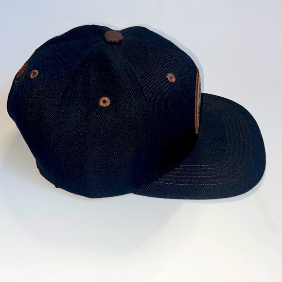 SnapBack hat - Picture 6 of 8